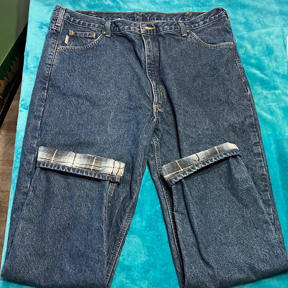 Carhartt Men's Relaxed Fit Flannel-Lined Jeans size 42x32